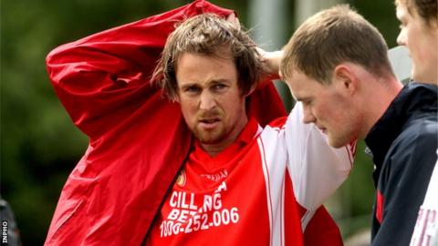 Seanie Johnston was substituted after a couple of minutes in a hurling game