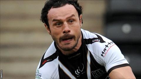 Widnes Vikings captain Jon Clarke