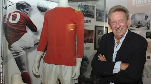 Denis Law opens the exhibition celebrating 50 years since he joined Manchester United