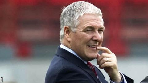 Hamilton chairman Les Gray