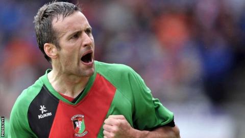 Former Glentoran midfielder Ciaran Martyn