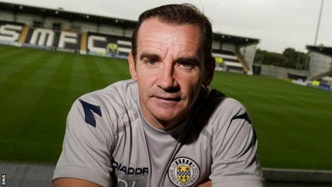 St Mirren manager Danny Lennon