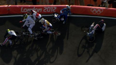A massive crash in BMX quarter-final