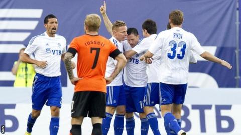 Dinamo Moscow players celebrating