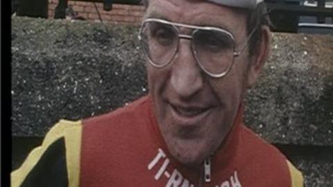 Cyclist Billy Kerr