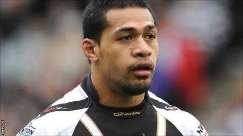 Widnes Vikings winger Willie Isa