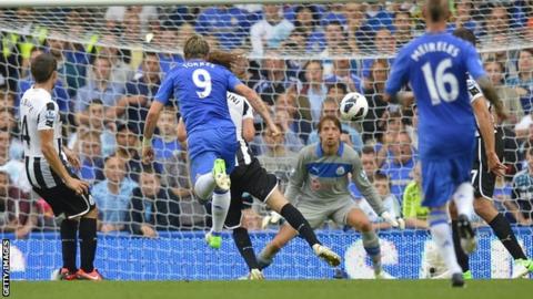 Chelsea's Fernando Torres celebrates scoring