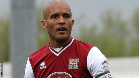 Clarke Carlisle