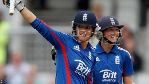 Sarah Taylor & Arran Brindle