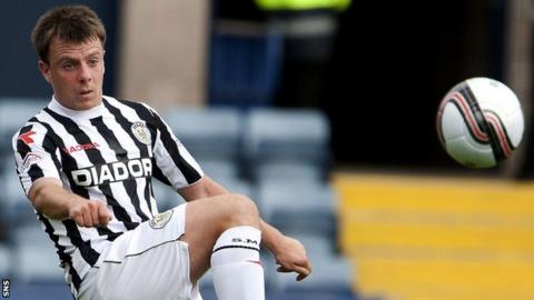 St Mirren forward Paul McGowan