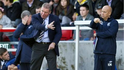 Ally McCoist urges his Rangers players on against Stirling Albion