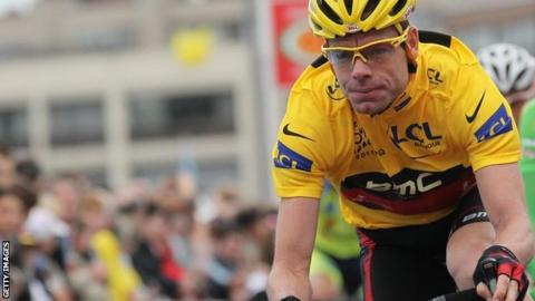 Cadel Evans on his way to winning the 2011 Tour de France