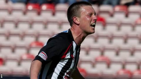 Cardle opened the scoring for Dunfermline