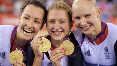 (l-r) Dani King, Laura Trott and Jo Rowsell with their Olympic team pursuit gold medals