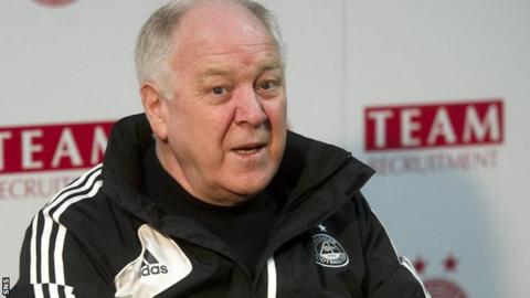 Aberdeen manager Craig Brown