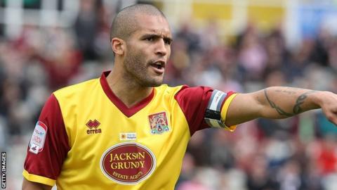 Clarke Carlisle