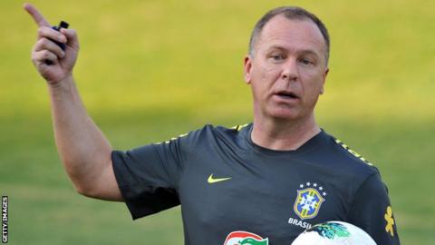 Mano Menezes