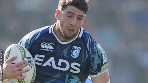 Alex Cuthbert