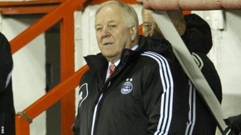 Aberdeen manager Craig Brown