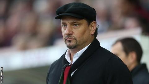 Dean Holdsworth