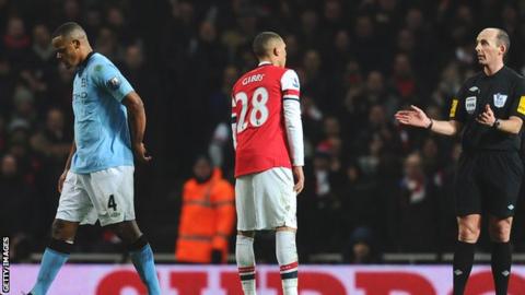 Manchester City captain Vincent Kompany is sent off at Arsenal