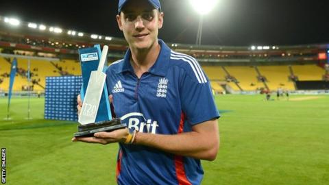 England captain Stuart Broad displays the Twenty20 trophy