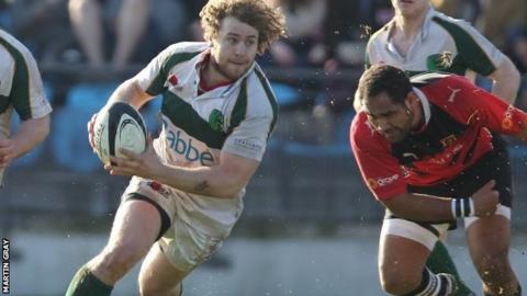Guernsey v Gravesend