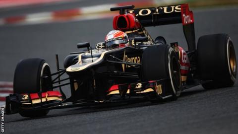 Romain Grosjean driving Lotus Formula 1 car