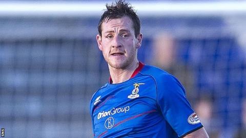 Inverness CT defender Gary Warren