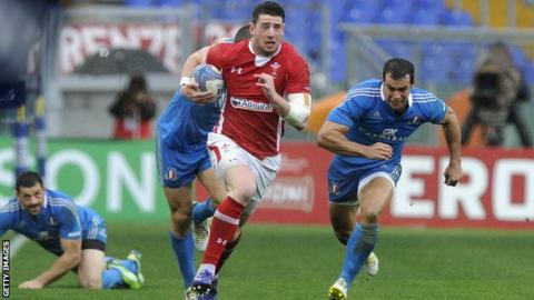 Alex Cuthbert