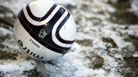 Frozen ball
