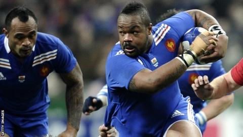 Mathieu Bastareaud on the charge against France