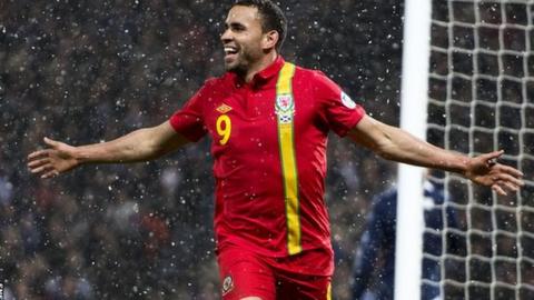 Highlights - Scotland 1-2 Wales