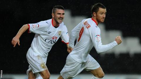 Ryan Lowe and Dean Bowditch