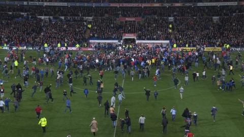 Celebrations as Cardiff win promotion