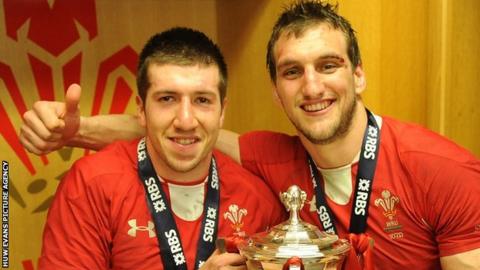 Justin Tipuric and Sam Warburton