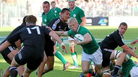 David Shanahan surges forward for Ireland against New Zealand