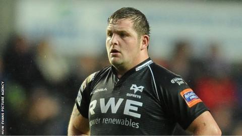 Matthew Dwyer of Ospreys