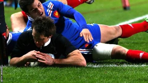New Zealand's Ben Smith scores the opening try