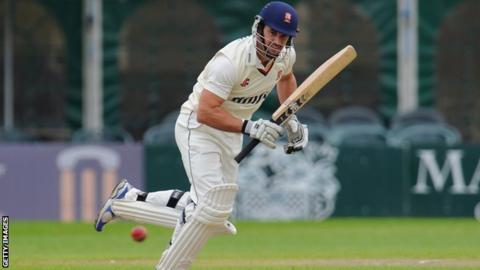 Ryan ten Doeschate of Essex