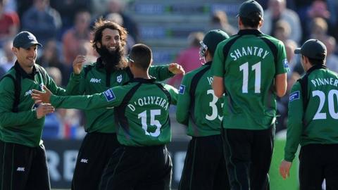 Worcestershire players celebrate