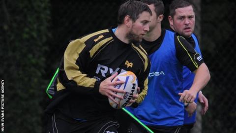 Ryan Jones