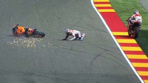 Pedrosa crashes out of Aragon GP