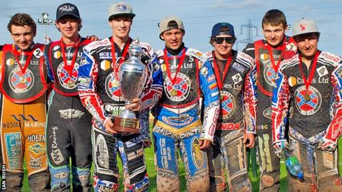 Somerset Rebels celebrate winning the Knockout Cup