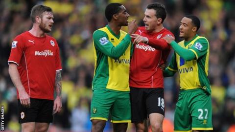 Norwich City and Cardiff City players argue after Leroy Fer's disallowed goal