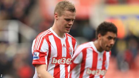 Ryan Shawcross (left)
