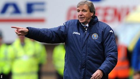 Shrewsbury Town manager Graham Turner