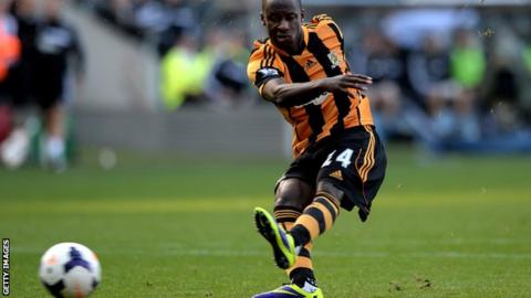 Hull forward Sone Aluko