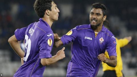 Fiorentina's Ryder Matos and Marvin Compper celebrate