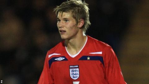 Stevenage defender Lee Hills